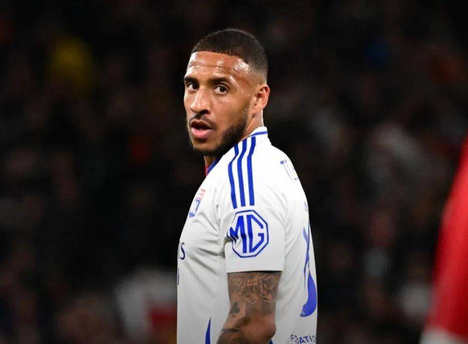 1000万欧！曼联盯上里昂队长托利索，球迷质疑：节俭引援能拿欧冠？